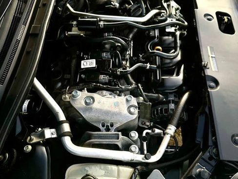 Used 2021 Nissan Sentra SV image 30