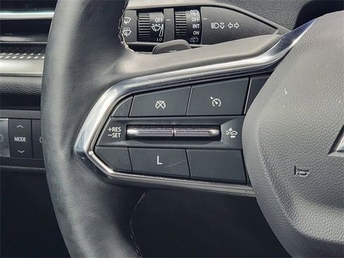 Certified 2024 Chevrolet Traverse LT image 25