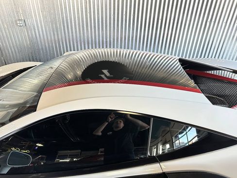 Used 2016 McLaren 570S Coupe RWD image 24
