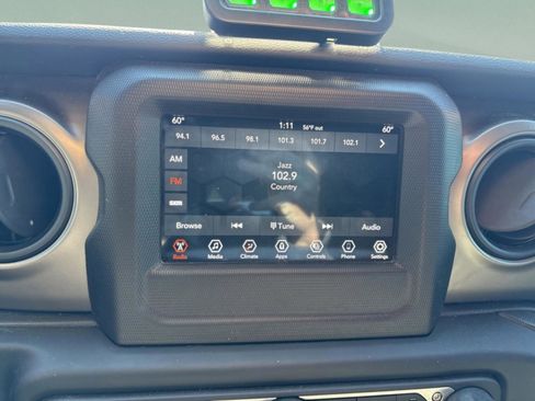 Used 2021 Jeep Wrangler Unlimited Sport image 21