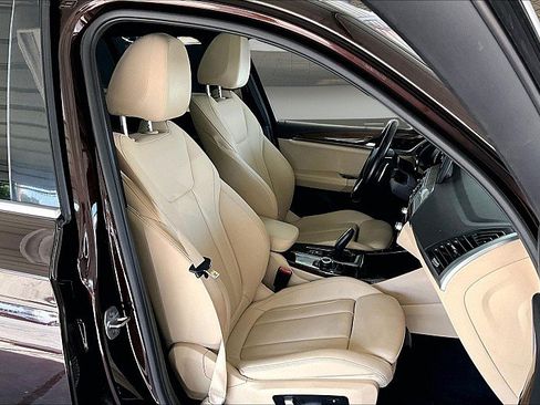 Used 2019 BMW X3 sDrive30i w/ Driving Assistance Package RWD image 6