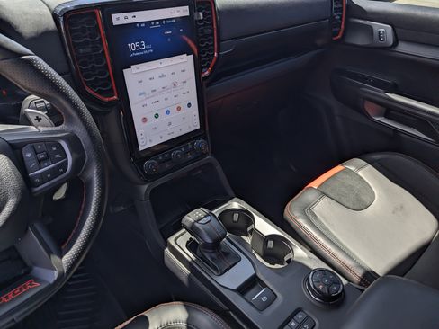 Used 2024 Ford Ranger Raptor image 11