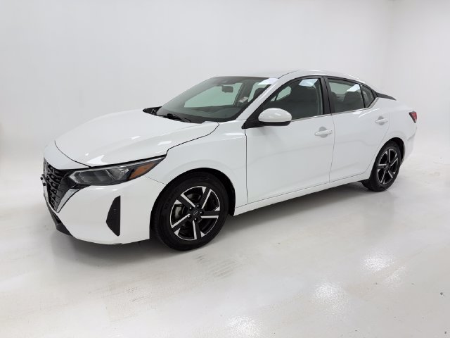 Used 2024 Nissan Sentra SV FWD image 5