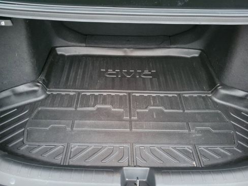 Used 2022 Honda Civic Sport image 36