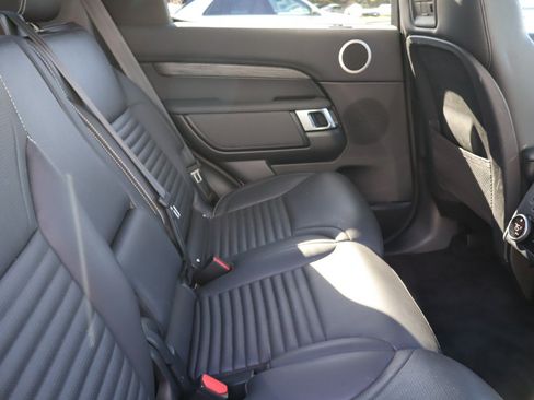 Used 2023 Land Rover Discovery S AWD/4WD image 20