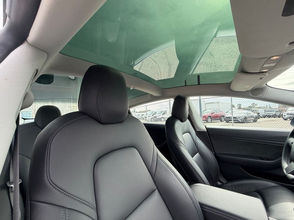 Used 2018 Tesla Model 3 Long Range AWD/4WD image 27