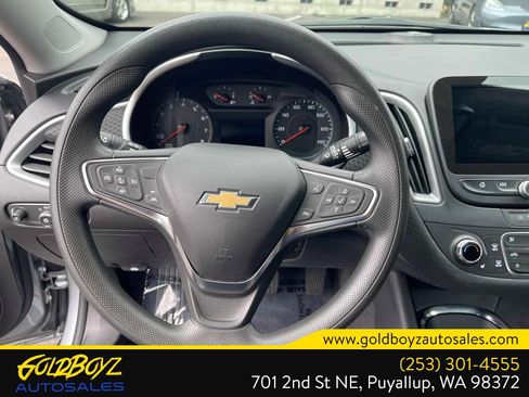 Used 2025 Chevrolet Malibu LT FWD image 25