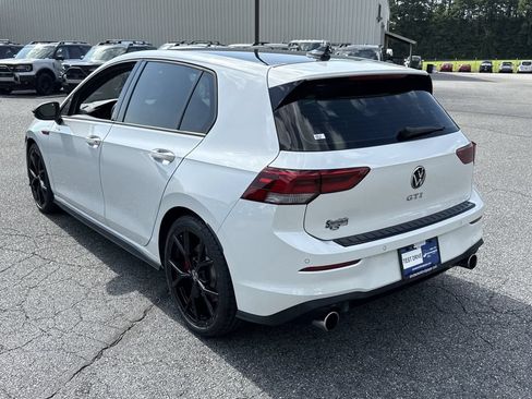 Used 2024 Volkswagen GTI SE FWD image 5