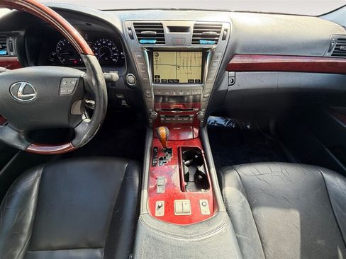 Used 2008 Lexus LS 460 RWD image 12