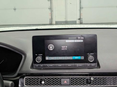 Certified 2022 Honda Civic Sport image 17