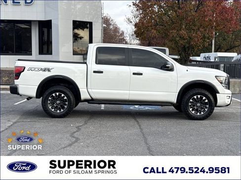 Used 2020 Nissan Titan PRO-4X w/ Pro-4x Convenience Package image 2