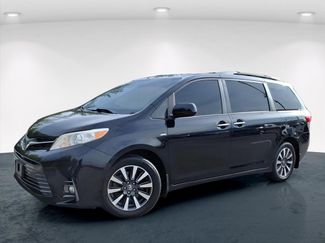 Used 2019 Toyota Sienna XLE video 2