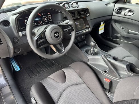 Used 2024 Nissan Z Sport w/ Floor Mat Package RWD image 14