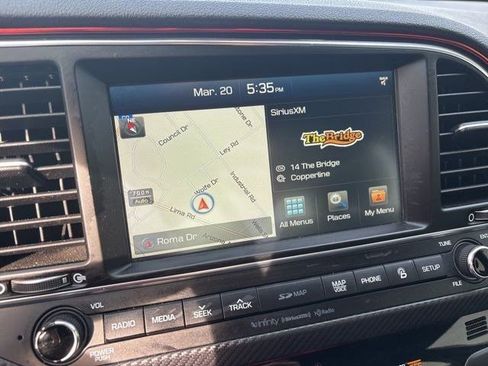 Used 2018 Hyundai Elantra Sport w/ Sport Premium Package 03 image 21