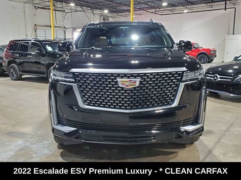 Used 2022 Cadillac Escalade ESV Premium Luxury AWD/4WD image 2