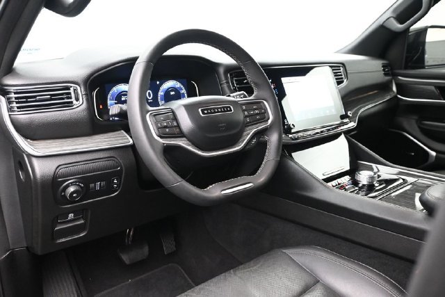 Used 2022 Jeep Wagoneer Series II AWD/4WD image 21