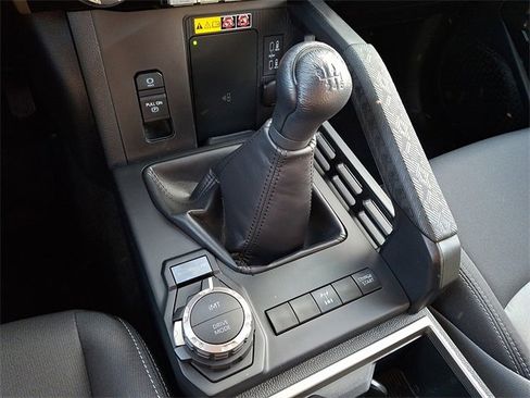 Certified 2025 Toyota Tacoma TRD Off-Road image 14