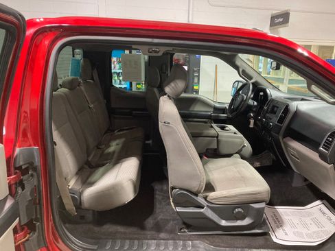 Used 2016 Ford F150 XLT w/ Equipment Group 301A Mid image 8