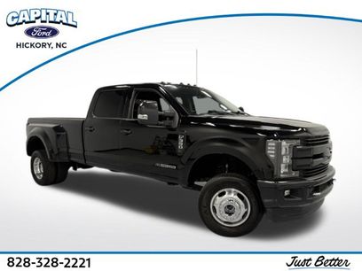 Used 2017 Ford F350 Lariat w/ Chrome Package