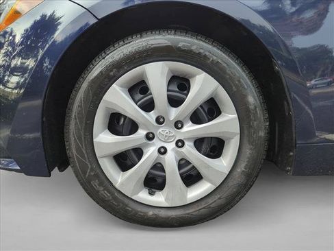 Used 2024 Toyota Corolla LE FWD image 22