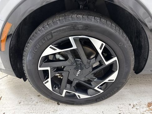 Certified 2023 Kia Sportage SX image 35