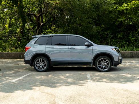 Used 2023 Honda Passport EX-L image 10