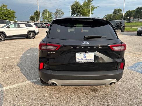 Used 2025 Ford Escape ST-Line Select AWD/4WD image 25