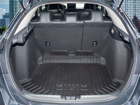 Certified 2023 Honda Civic EX-L image 9