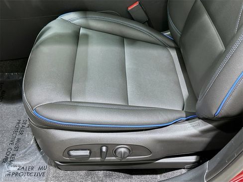 Used 2025 Buick Envista Sport Touring w/ Convenience I Package image 18