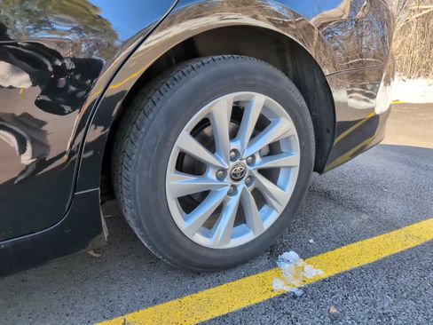 Certified 2023 Toyota Camry LE image 25