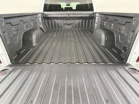 Used 2022 Chevrolet Silverado 1500 RST AWD/4WD image 22