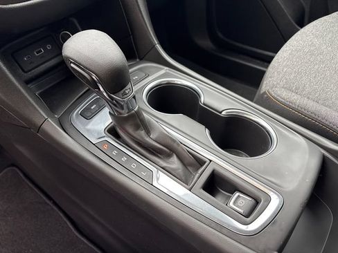 Certified 2023 Chevrolet Equinox LT AWD/4WD image 28