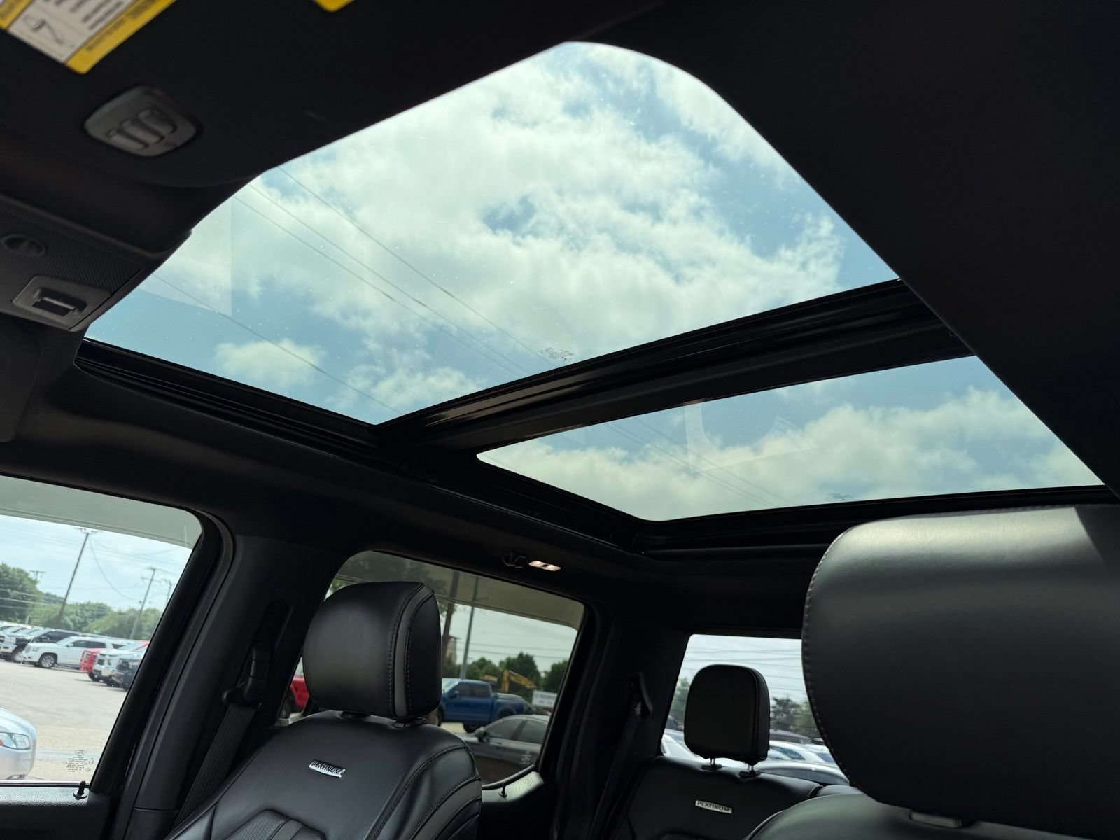 Used 2019 Ford F150 Platinum w/ Equipment Group 701A Luxury AWD/4WD image 25