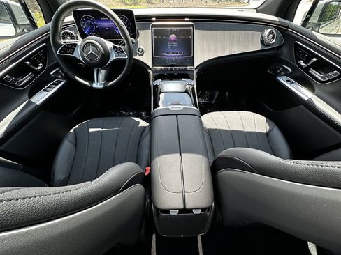 Certified 2024 Mercedes-Benz EQE 350+ SUV w/ AMG Line Exterior Package image 27