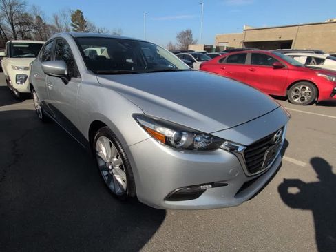 Used 2017 MAZDA MAZDA3 Touring image 6