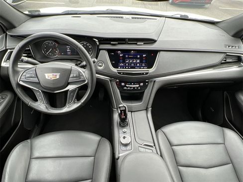 Used 2022 Cadillac XT5 Premium Luxury image 21