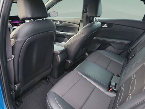 Certified 2024 Kia Forte GT-Line FWD image 6