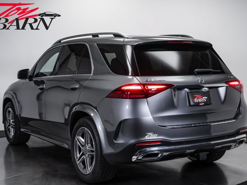Used 2026 Mercedes-Benz GLE 450 4MATIC image 3