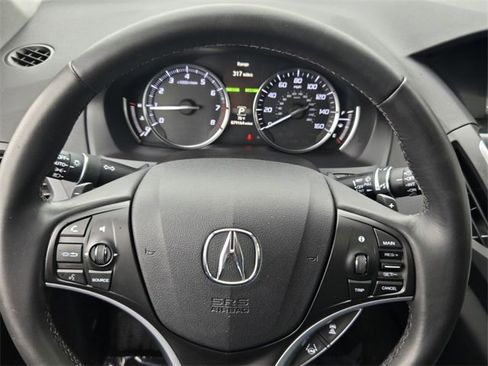 Used 2020 Acura MDX FWD image 26