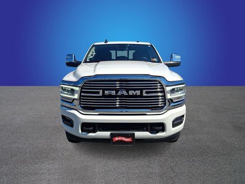 Used 2024 RAM 2500 Laramie AWD/4WD image 2