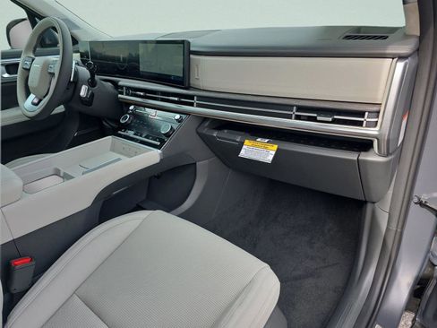 New 2026 Hyundai Santa Fe Calligraphy FWD image 11