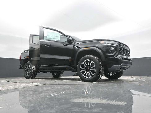New 2026 GMC Canyon AT4 w/ Nightfall Edition image 48