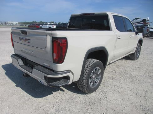 New 2026 GMC Sierra 1500 AT4 w/ AT4 Premium Package AWD/4WD image 4