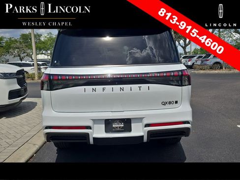 Used 2025 INFINITI QX80 Autograph AWD/4WD image 5
