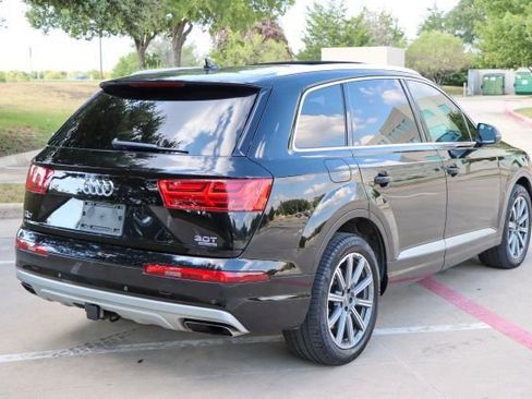 Used 2018 Audi Q7 3.0T Prestige w/ Prestige Package image 7