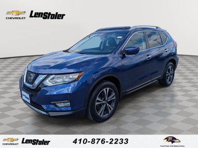 Used 2017 Nissan Rogue SL w/ SL Premium Package