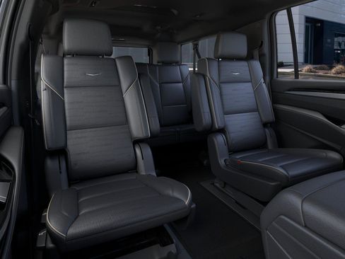 New 2026 Cadillac Escalade ESV Sport AWD/4WD image 18
