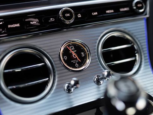 Certified 2022 Bentley Continental GT AWD/4WD image 22