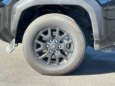 Used 2025 Toyota 4Runner SR5 image 24