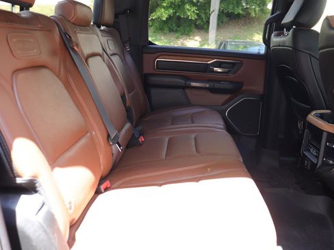 Used 2019 RAM 1500 Limited AWD/4WD image 16